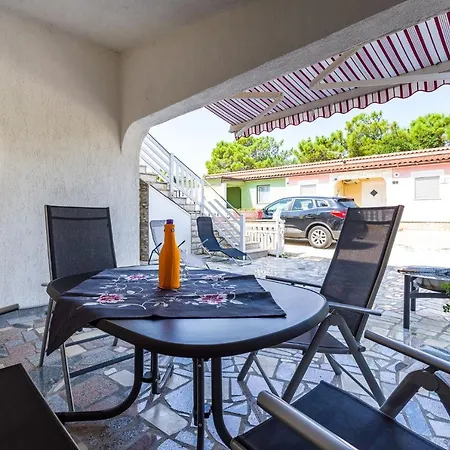 Apartamento Croliday Vir