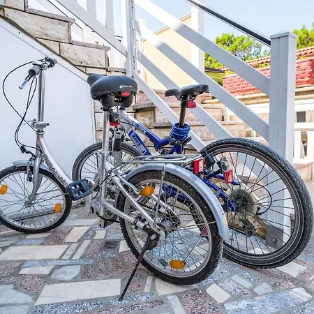 Croliday Appartement Vir